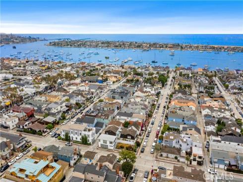 224  Amethyst  , Newport Beach, CA