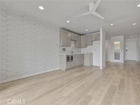 101  Scholz  225 , Newport Beach, CA