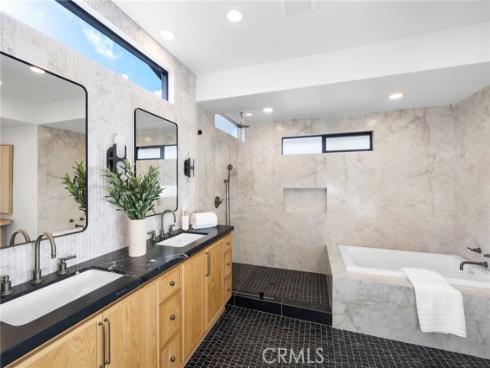 1700 Port Ashley , Newport Beach, CA