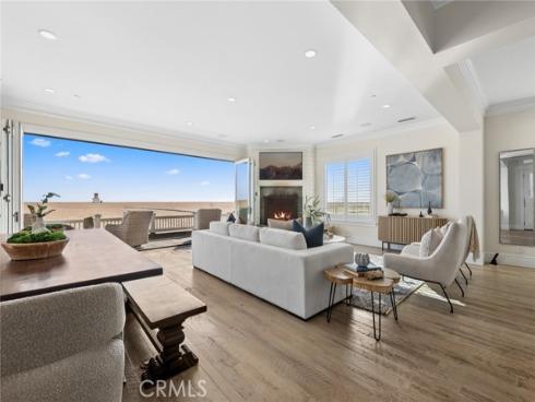 524 W Oceanfront  , Newport Beach, CA