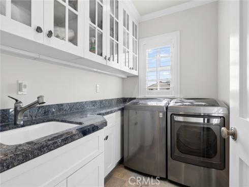 524 W Oceanfront  , Newport Beach, CA