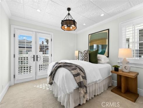 524 W Oceanfront  , Newport Beach, CA