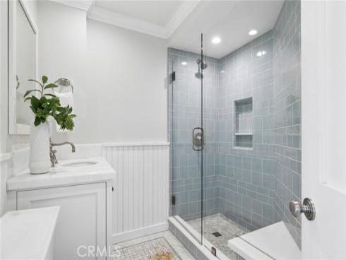 524 W Oceanfront  , Newport Beach, CA