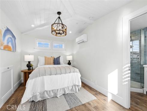 524 W Oceanfront  , Newport Beach, CA