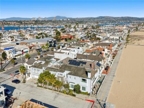 524 W Oceanfront  , Newport Beach, CA