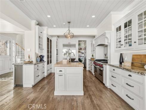 524 W Oceanfront  , Newport Beach, CA