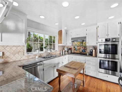 323 E Bay Front , Newport Beach, CA