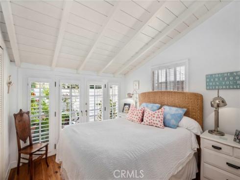 323 E Bay Front , Newport Beach, CA