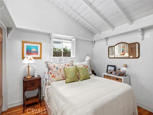 323 E Bay Front , Newport Beach, CA