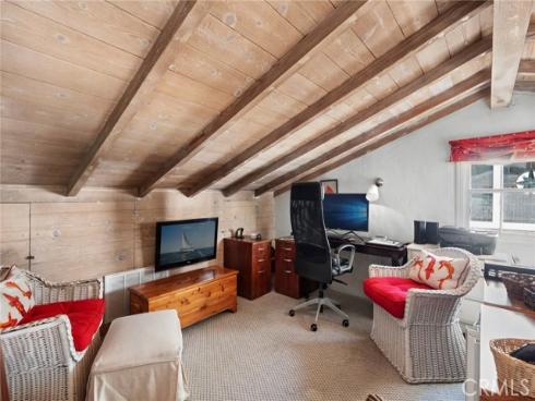 323 E Bay Front , Newport Beach, CA