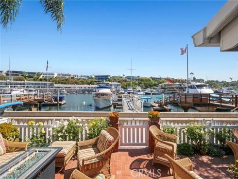 323 E Bay Front , Newport Beach, CA