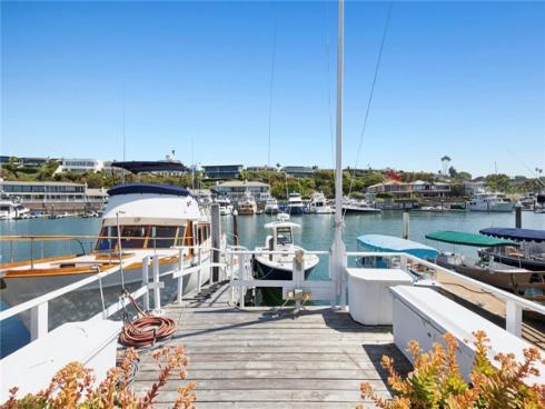 323 E Bay Front , Newport Beach, CA