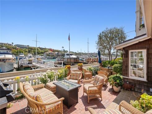 323 E Bay Front , Newport Beach, CA