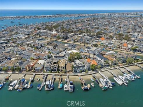 323 E Bay Front , Newport Beach, CA