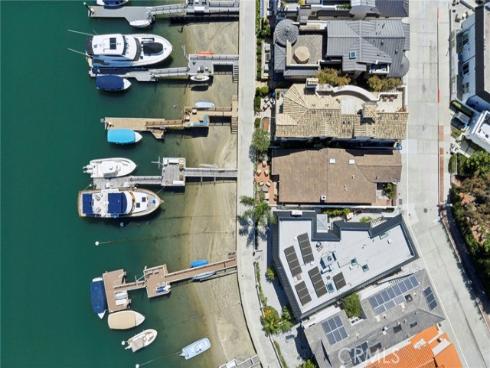 323 E Bay Front , Newport Beach, CA