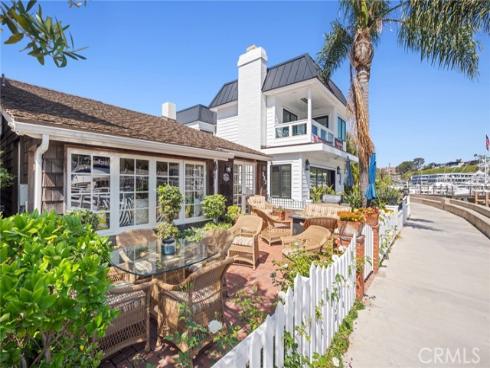 323 E Bay Front , Newport Beach, CA