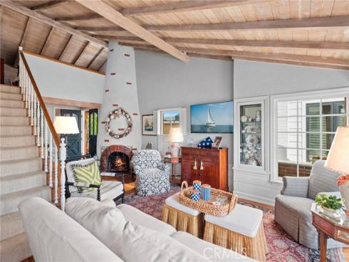 323 E Bay Front , Newport Beach, CA