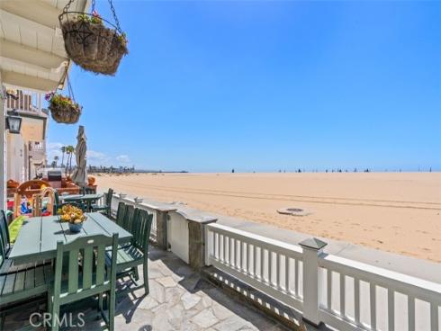 522 W Oceanfront  , Newport Beach, CA
