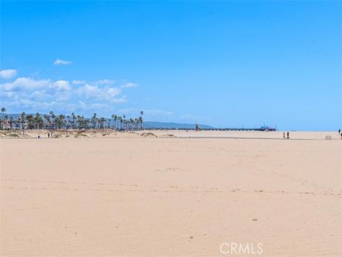 522 W Oceanfront  , Newport Beach, CA