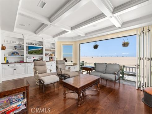 522 W Oceanfront  , Newport Beach, CA
