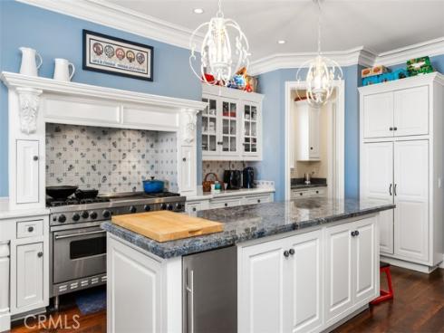 522 W Oceanfront  , Newport Beach, CA