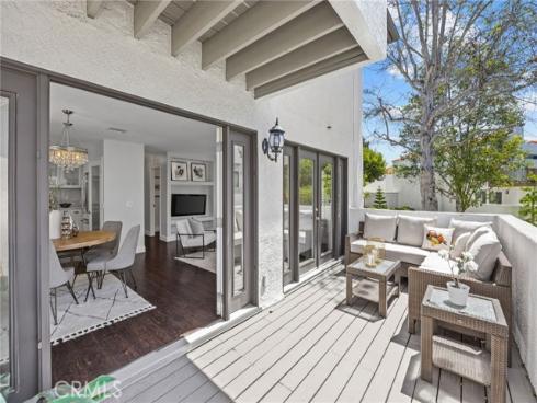 301  Harbor Woods   Place, Newport Beach, CA