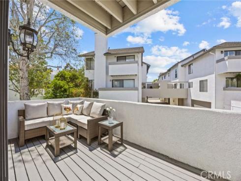 301  Harbor Woods   Place, Newport Beach, CA