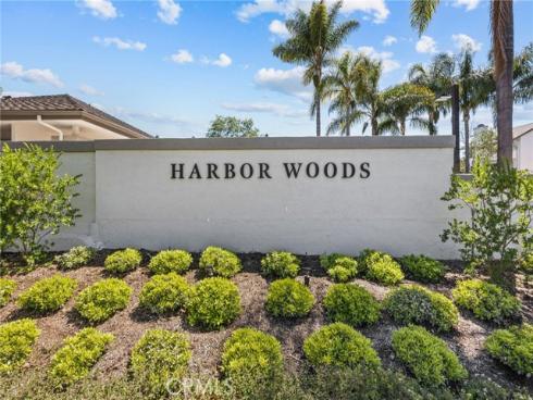 301  Harbor Woods   Place, Newport Beach, CA