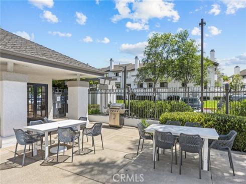 301  Harbor Woods   Place, Newport Beach, CA