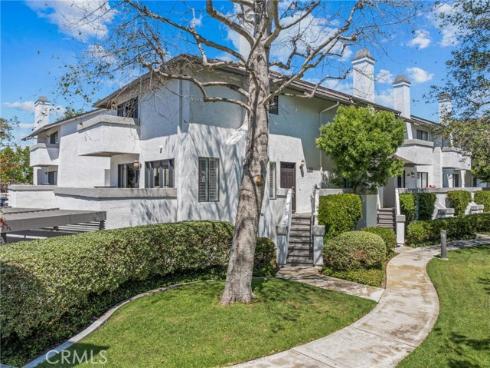 301  Harbor Woods   Place, Newport Beach, CA