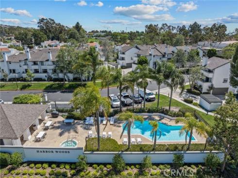301  Harbor Woods   Place, Newport Beach, CA