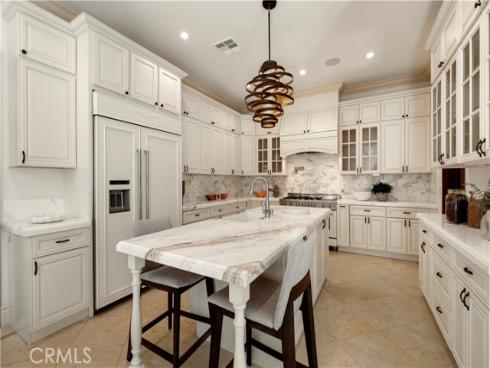 2027  Santiago  , Newport Beach, CA