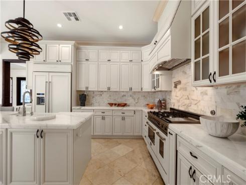 2027  Santiago  , Newport Beach, CA