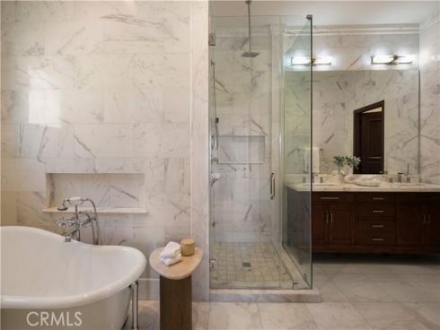 2027  Santiago  , Newport Beach, CA