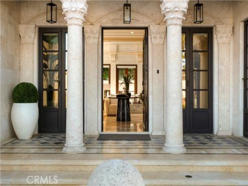 2027  Santiago  , Newport Beach, CA