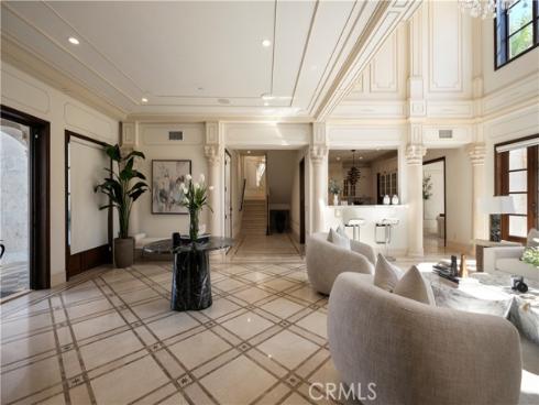 2027  Santiago  , Newport Beach, CA