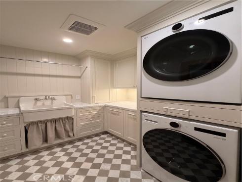 1961  Port Cardigan   Place, Newport Beach, CA