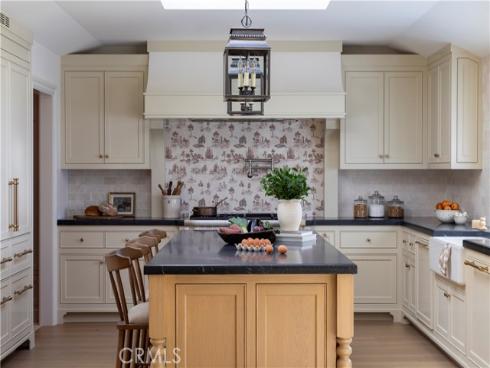 1961  Port Cardigan   Place, Newport Beach, CA