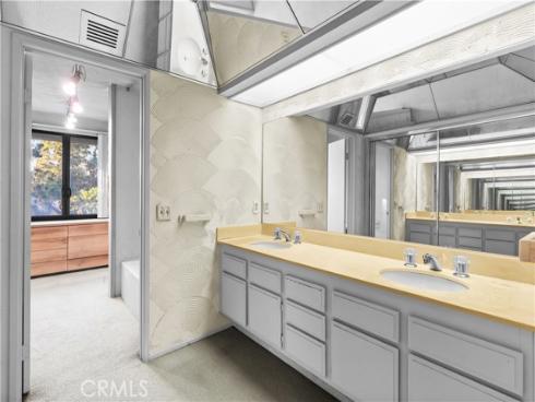 11  Mojo   Court, Newport Beach, CA