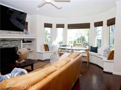 519  35th  1 , Newport Beach, CA