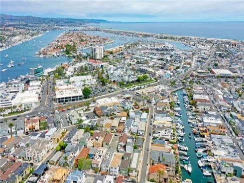 519  35th  1 , Newport Beach, CA