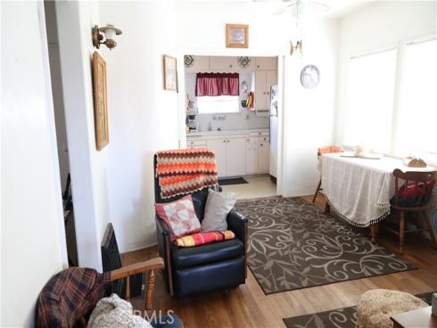 612 W Balboa   Boulevard, Newport Beach, CA