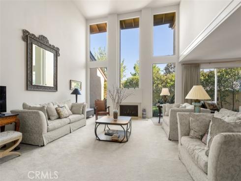 10  Rue Valbonne  , Newport Beach, CA