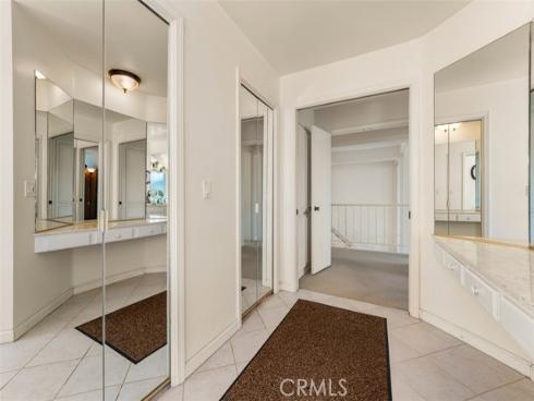 10  Rue Valbonne  , Newport Beach, CA