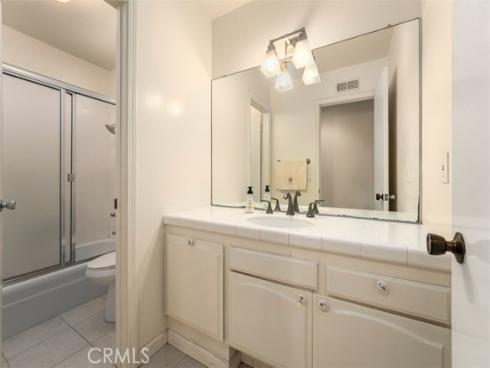 10  Rue Valbonne  , Newport Beach, CA