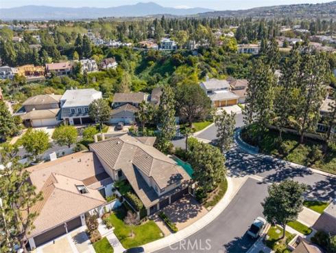 10  Rue Valbonne  , Newport Beach, CA