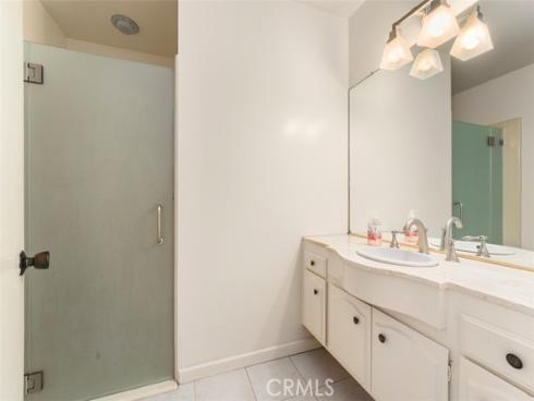 10  Rue Valbonne  , Newport Beach, CA