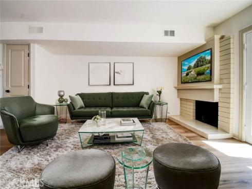 451  Bolero  , Newport Beach, CA