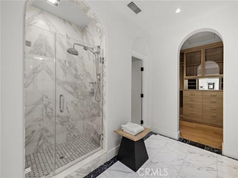 15  Seabluff  , Newport Beach, CA