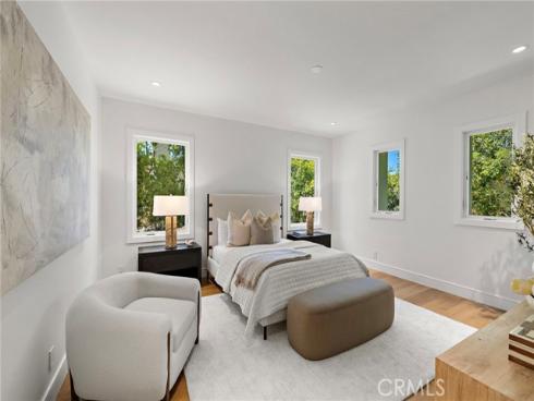 15  Seabluff  , Newport Beach, CA